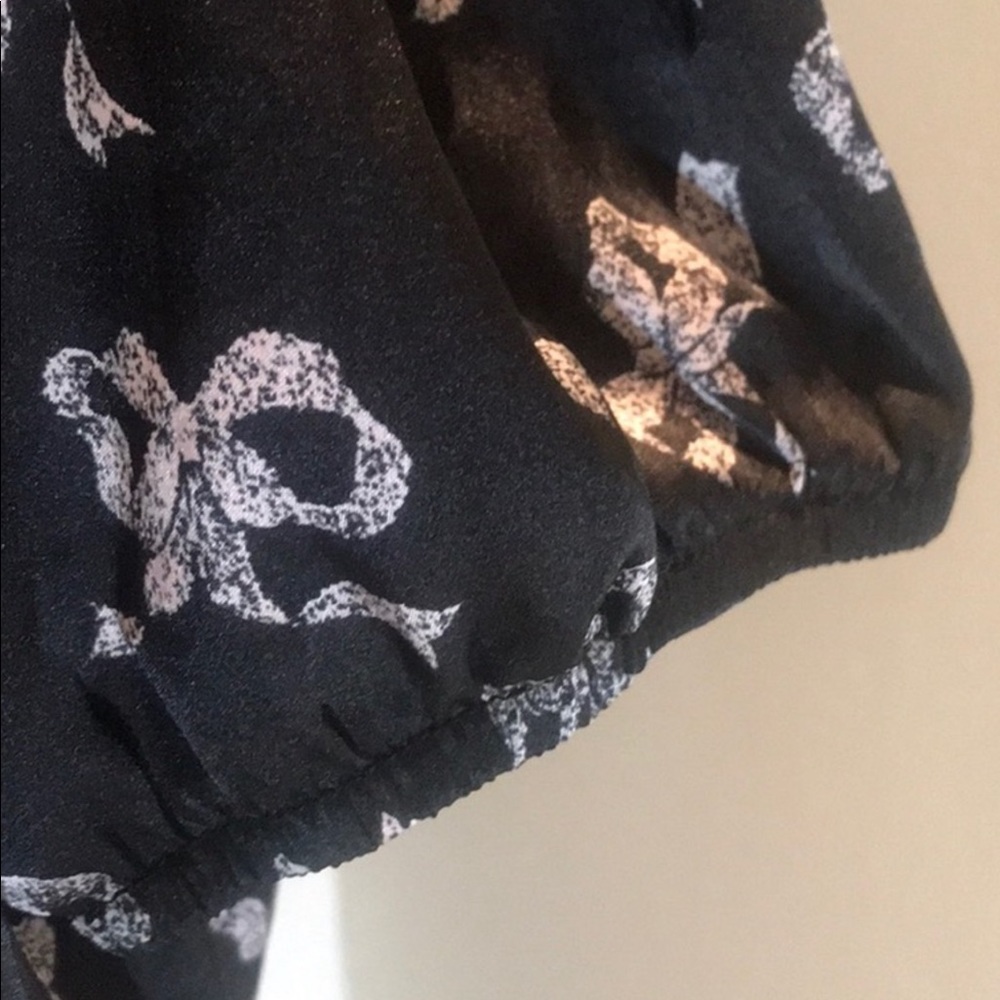 “BETSY JOHNSON” BOW PATTERN NAVY AND WHITE DRESS. - Picture 12 of 16